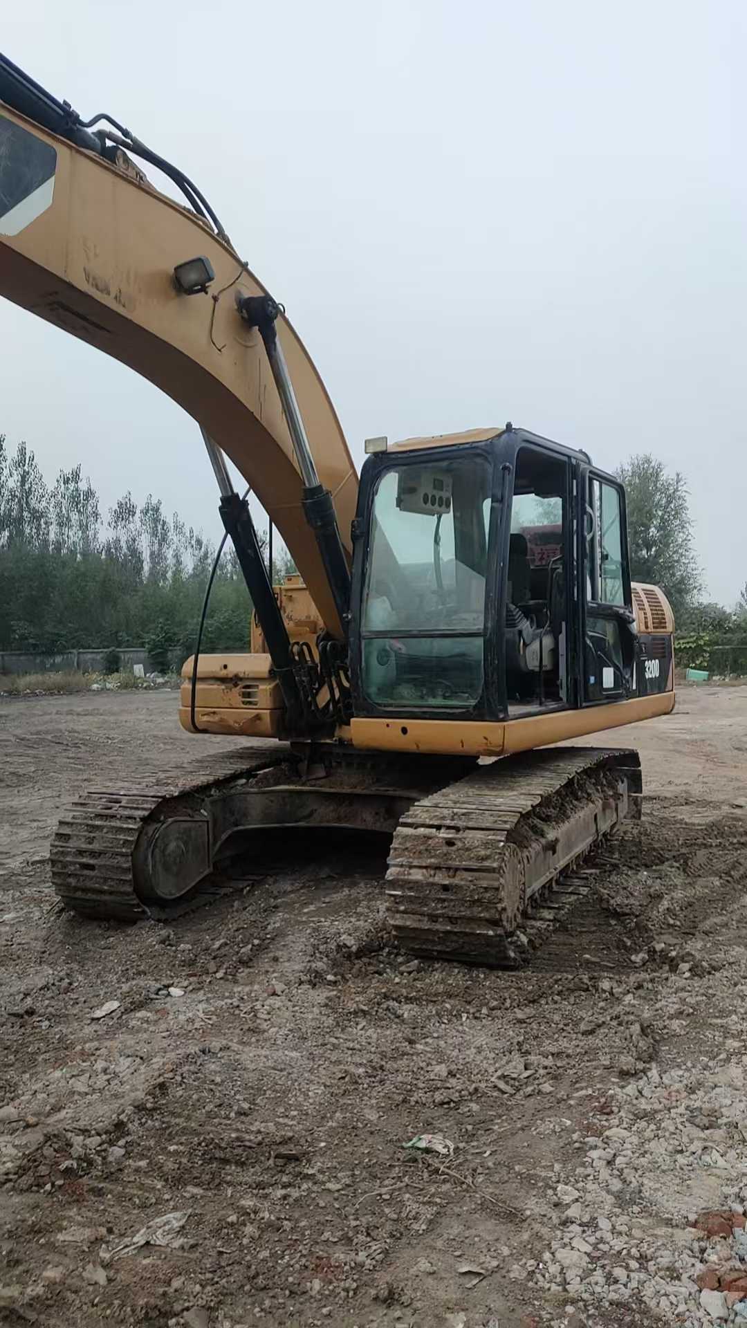 Buy Caterpillar 320D Used Excavator / 9 Used Caterpillar 320D Excavator 2012 Model / 9