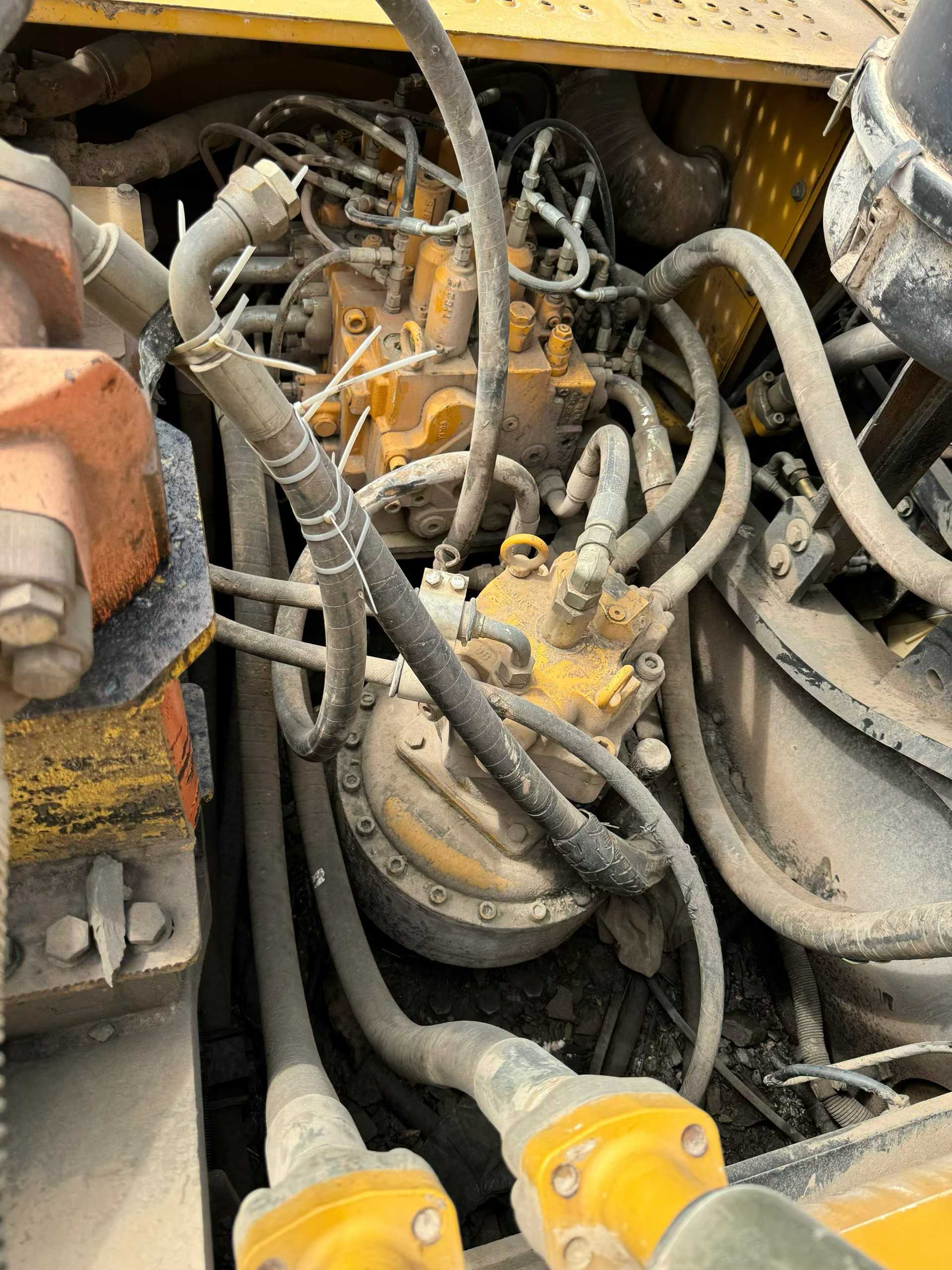 Used Sany SY85 Excavator 2019 Model / 4