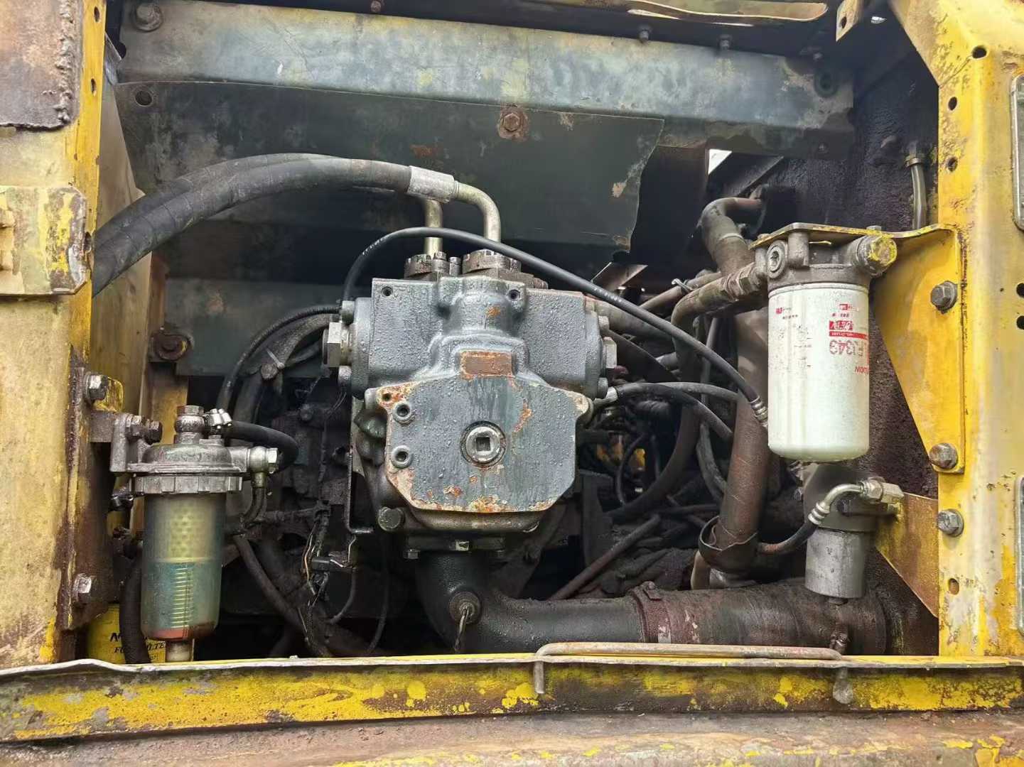 Used Komatsu PW220-7 Excavator 2016 Model / 4