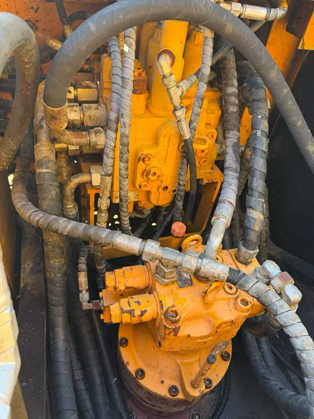 Used Sany SY115C Excavator 2016 Model / 7