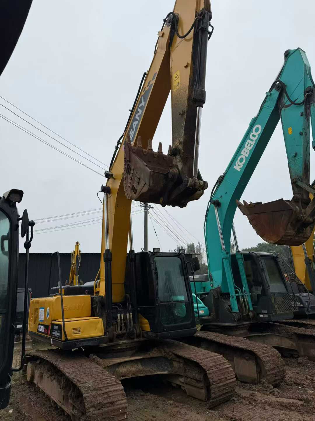 Used Sany SY200H Excavator 2021 Model / 3