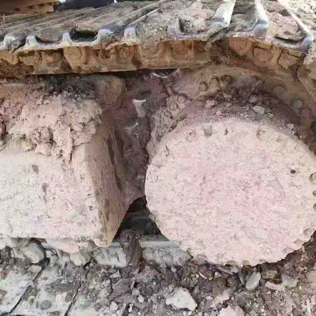 Used Kobelco SK200 Excavator 2016 Model / 6