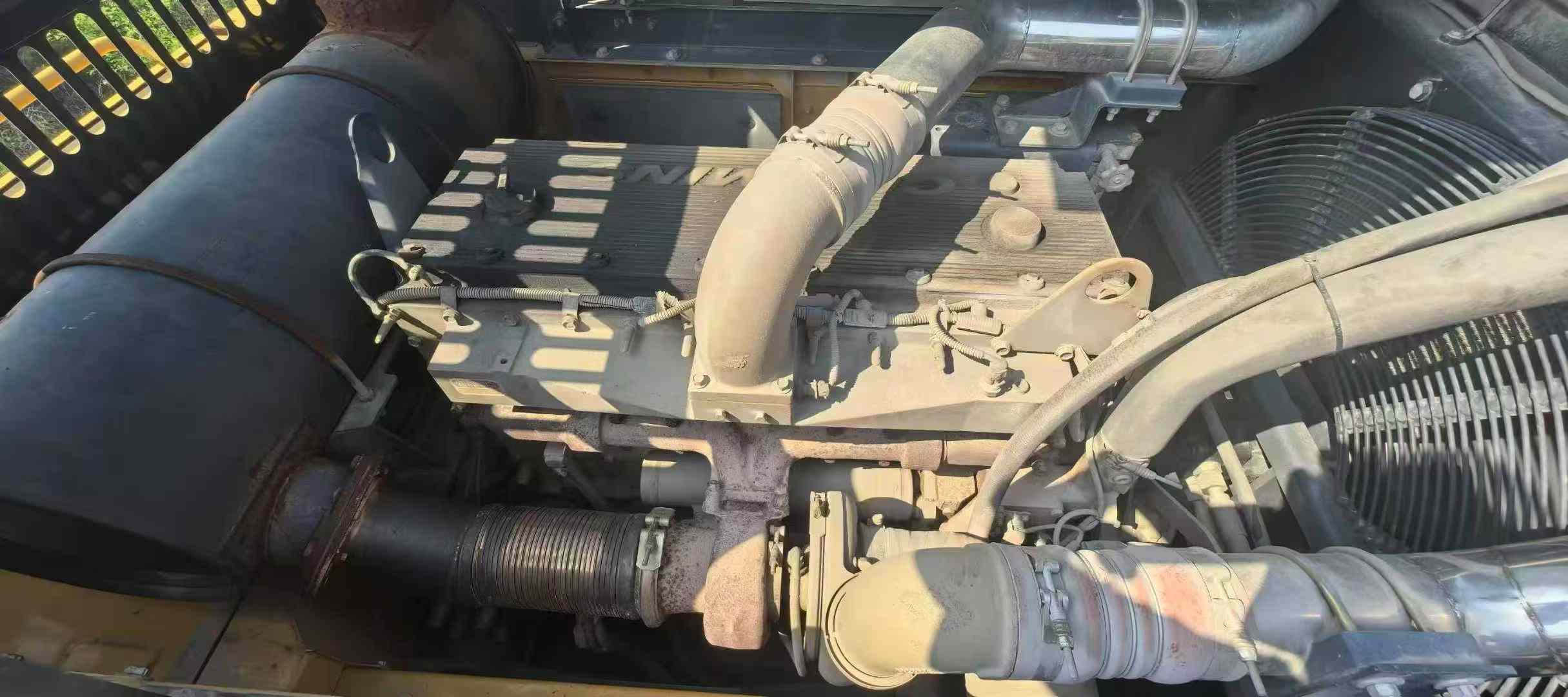 Used XCMG XE490DK Excavator 2019 Model / 6