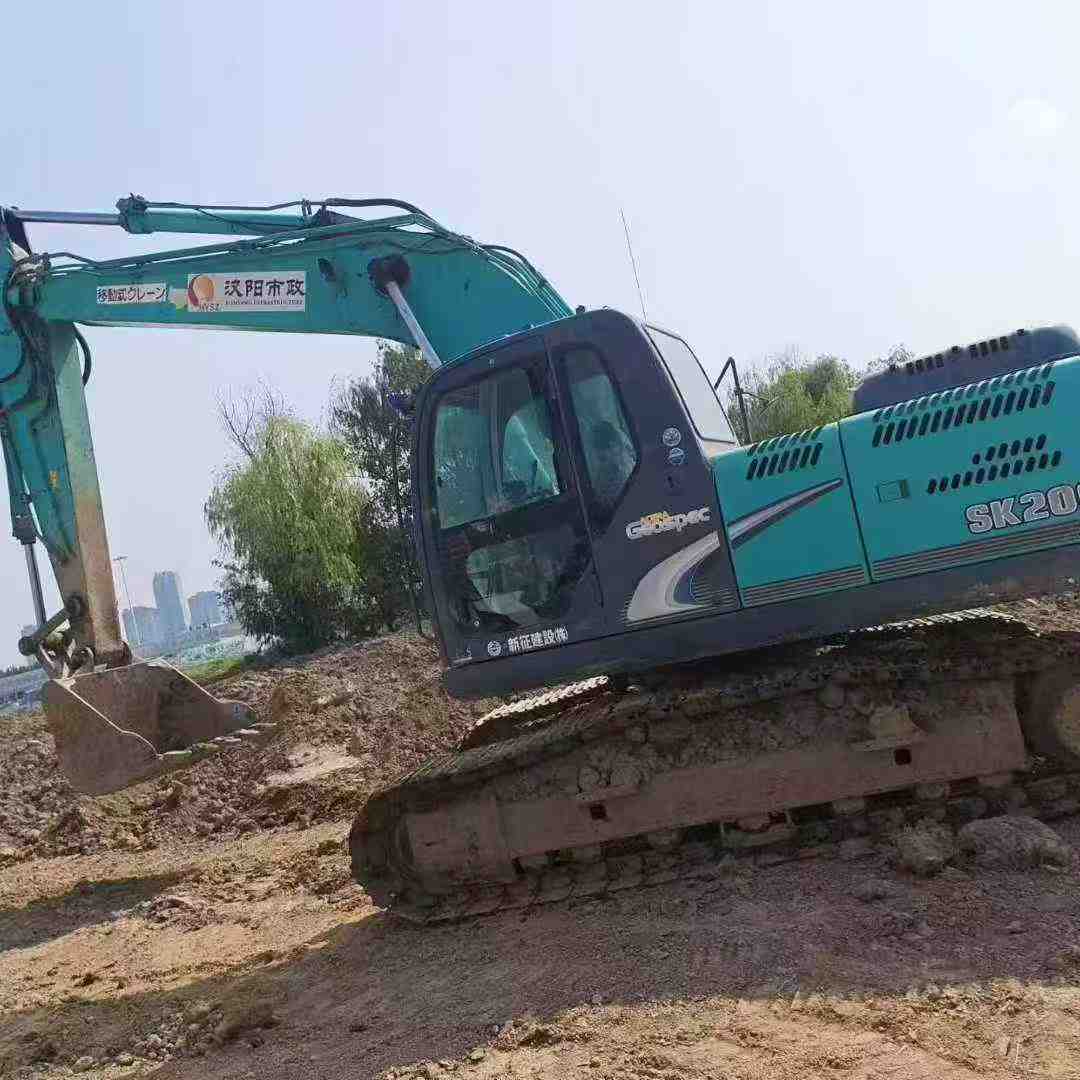 Used Kobelco SK200 Excavator 2016 Model / 9