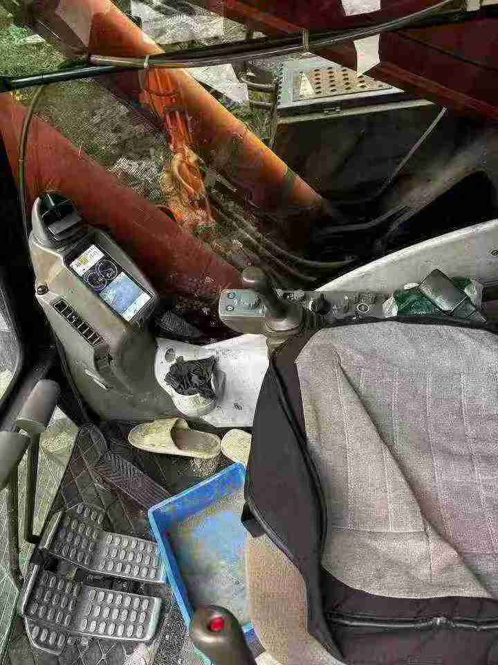 Used Hitachi ZX70-5G Excavator 2016 Model / 9