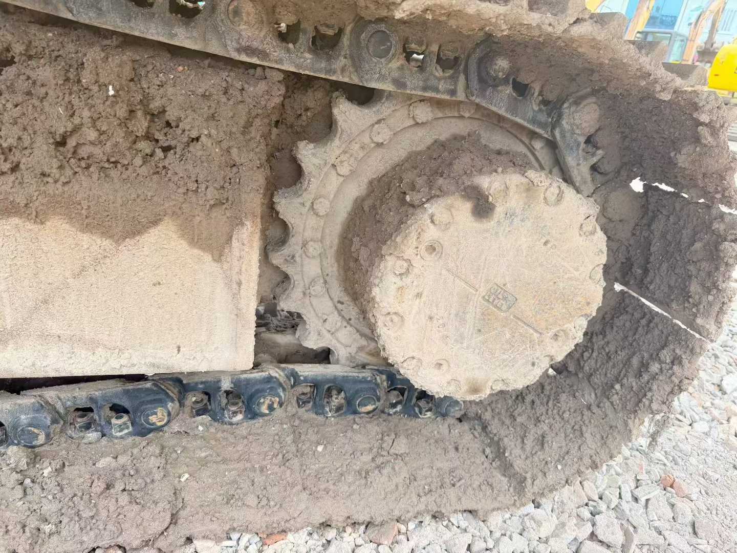 Used Komatsu PW200-7 Excavator 2016 Model / 8