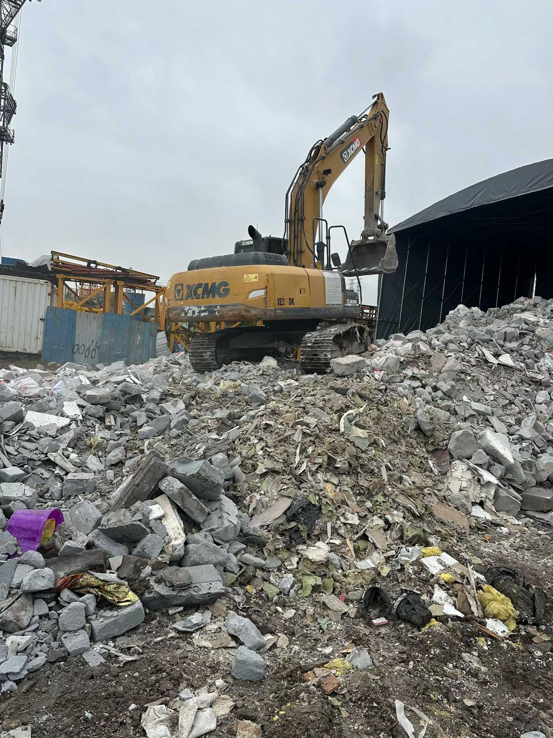 Used XCMG XE215 Excavator 2020 Model / 5