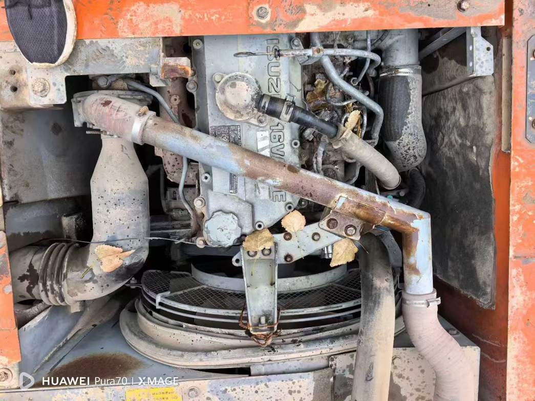 Used Hitachi ZAXIS200 Excavator 2016 Model / 4