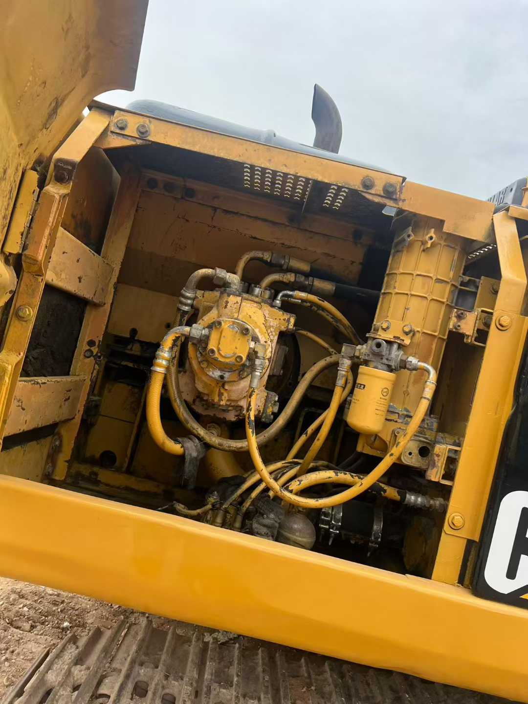 Used Caterpillar 320B Excavator 2016 Model / 7