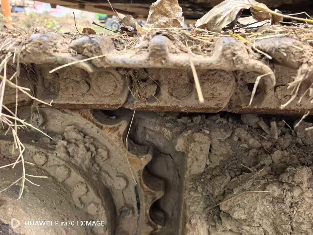 Used Hitachi ZAXIS200 Excavator 2016 Model / 7