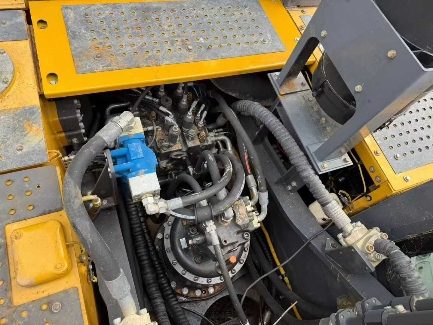 Used XCMG XE80 Excavator 2021 Model / 5