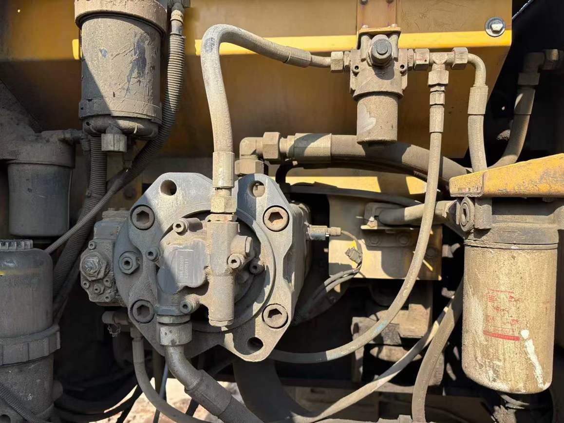 Used XCMG LW200 Excavator 2019 Model / 8