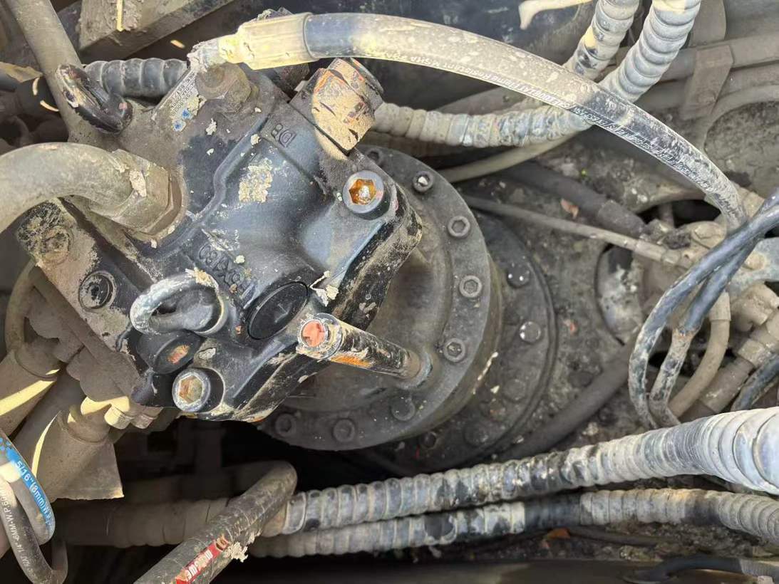 Used XCMG LW200 Excavator 2019 Model / 4