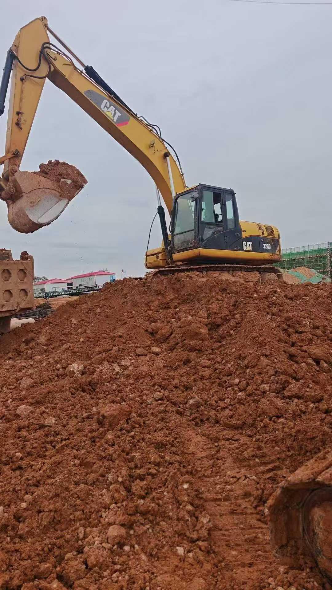 Used Caterpillar 320D Excavator 2016 Model / 6