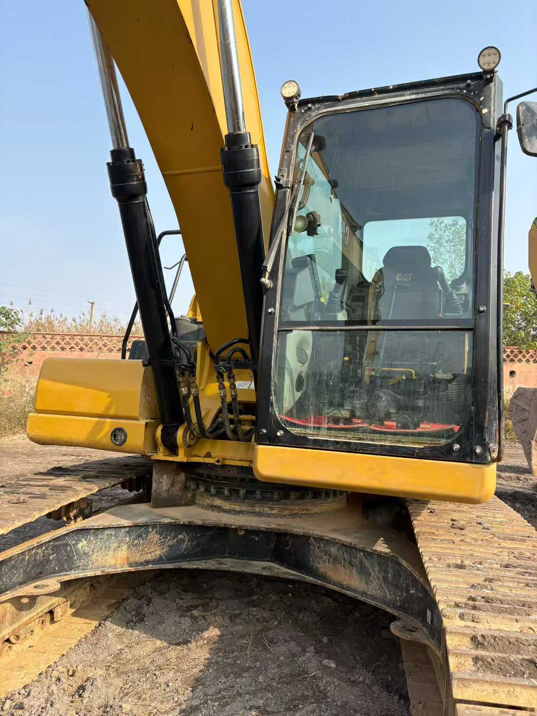 Used Caterpillar CT20 Excavator 2020 Model / 4