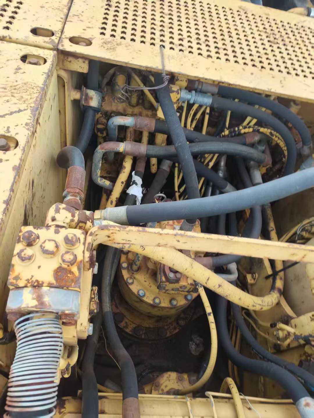 Used Caterpillar 320C Excavator 2016 Model / 3