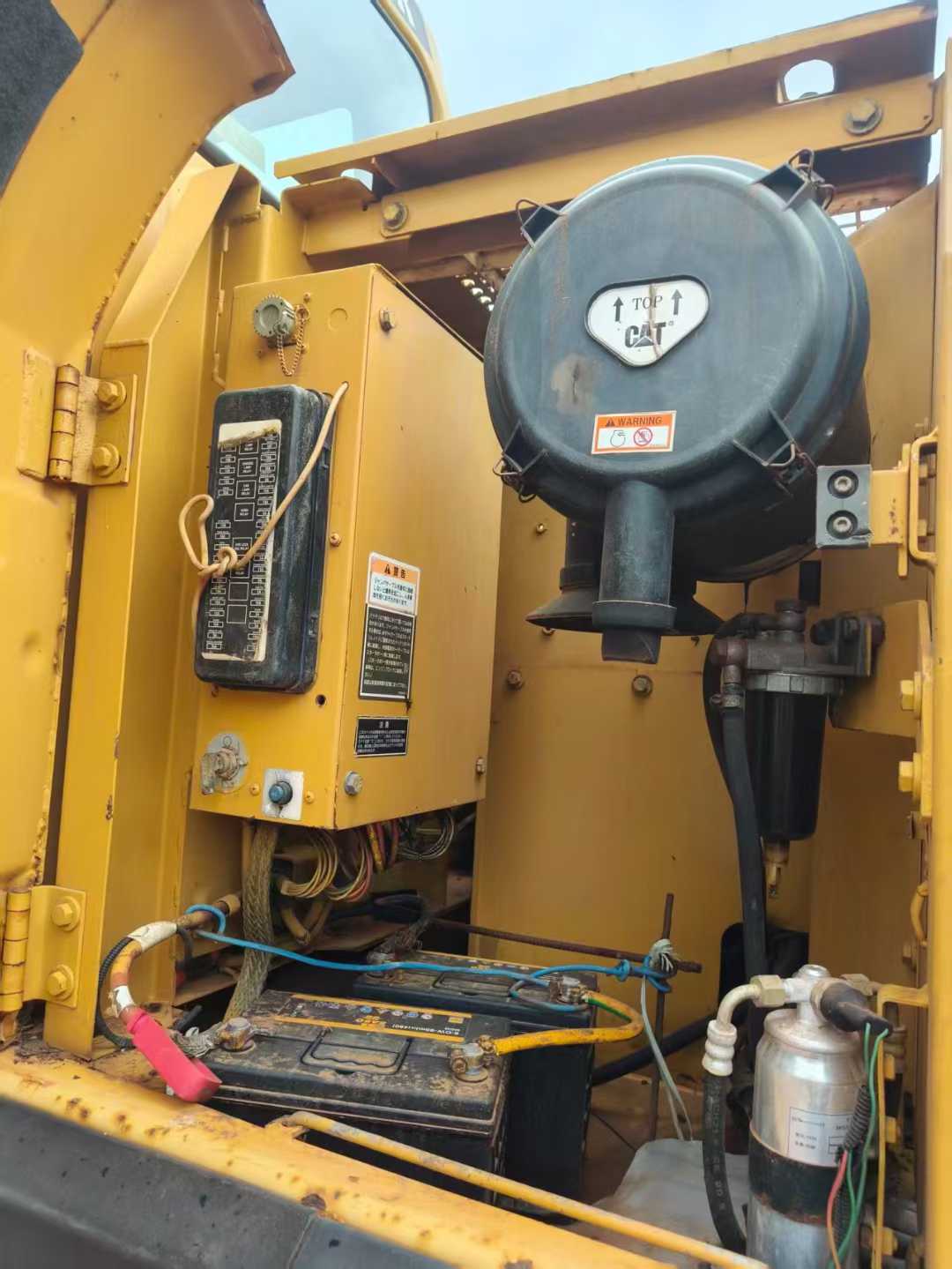 Used Caterpillar 320C Excavator 2016 Model / 8