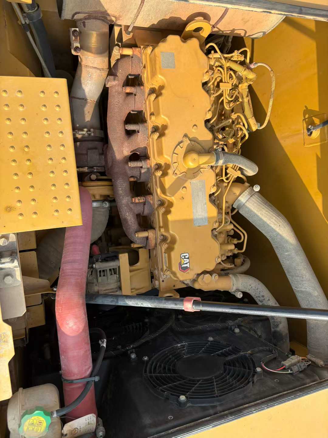 Used Caterpillar CT20 Excavator 2020 Model / 8