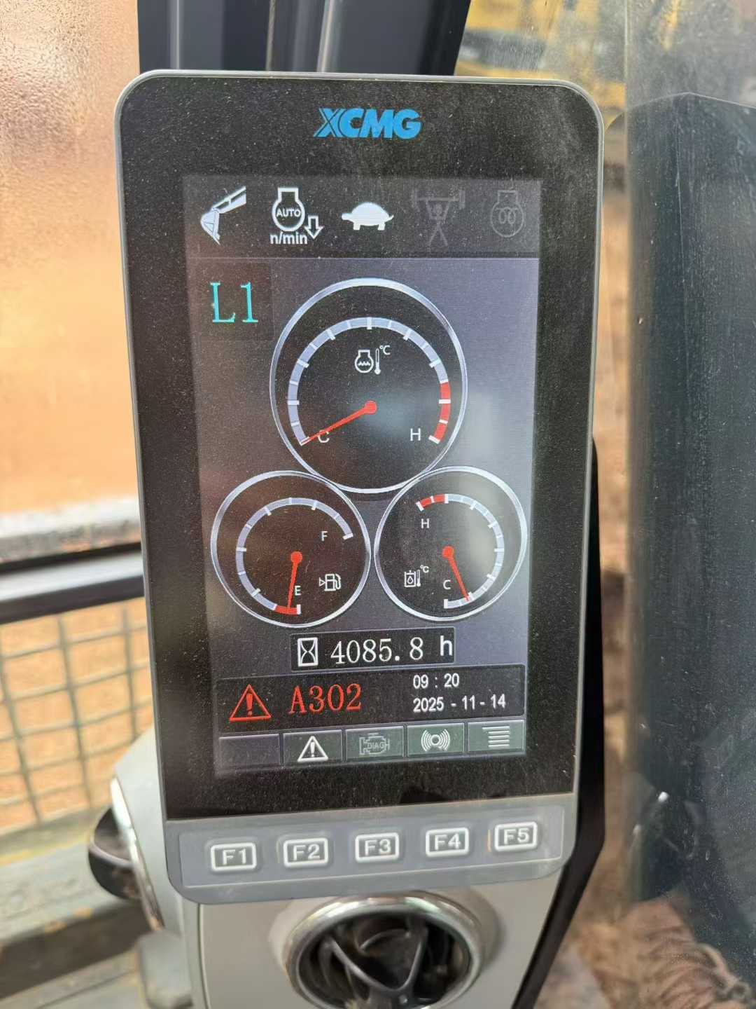 Used XCMG XE4000 Excavator 2021 Model / 4