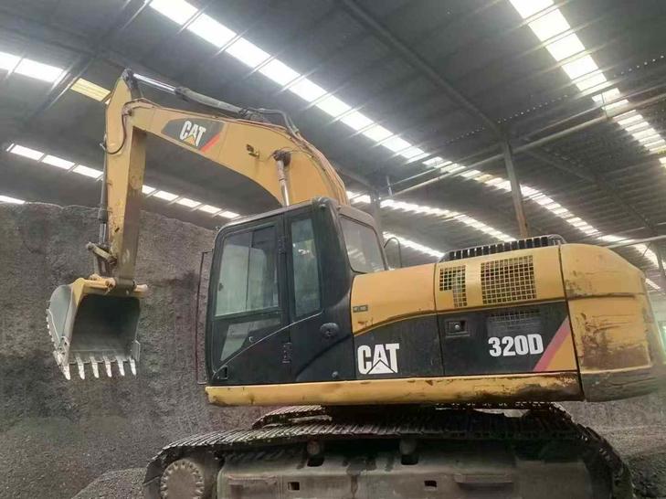 Buy Caterpillar 320D Used Excavator / 1