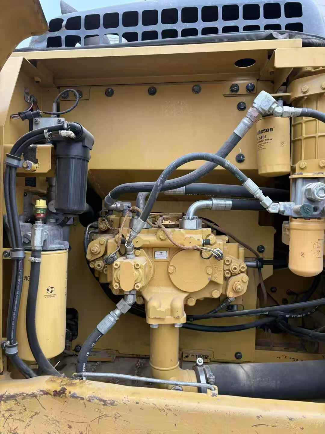 Buy Caterpillar 320GC Used Excavator / 7 Used Caterpillar 320GC Excavator 2014 Model / 7