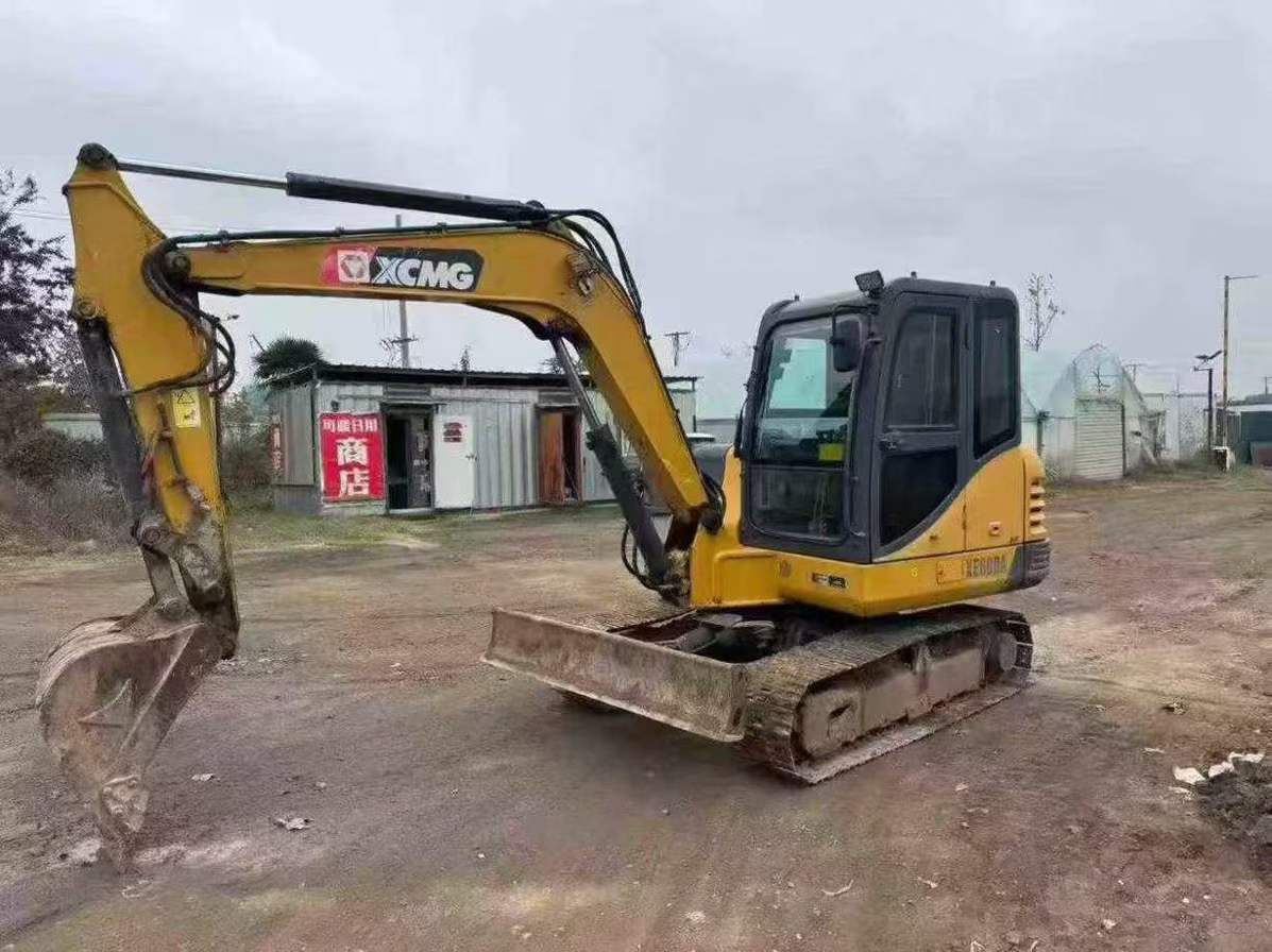 Used XCMG XE60 Excavator 2019 Model / 7