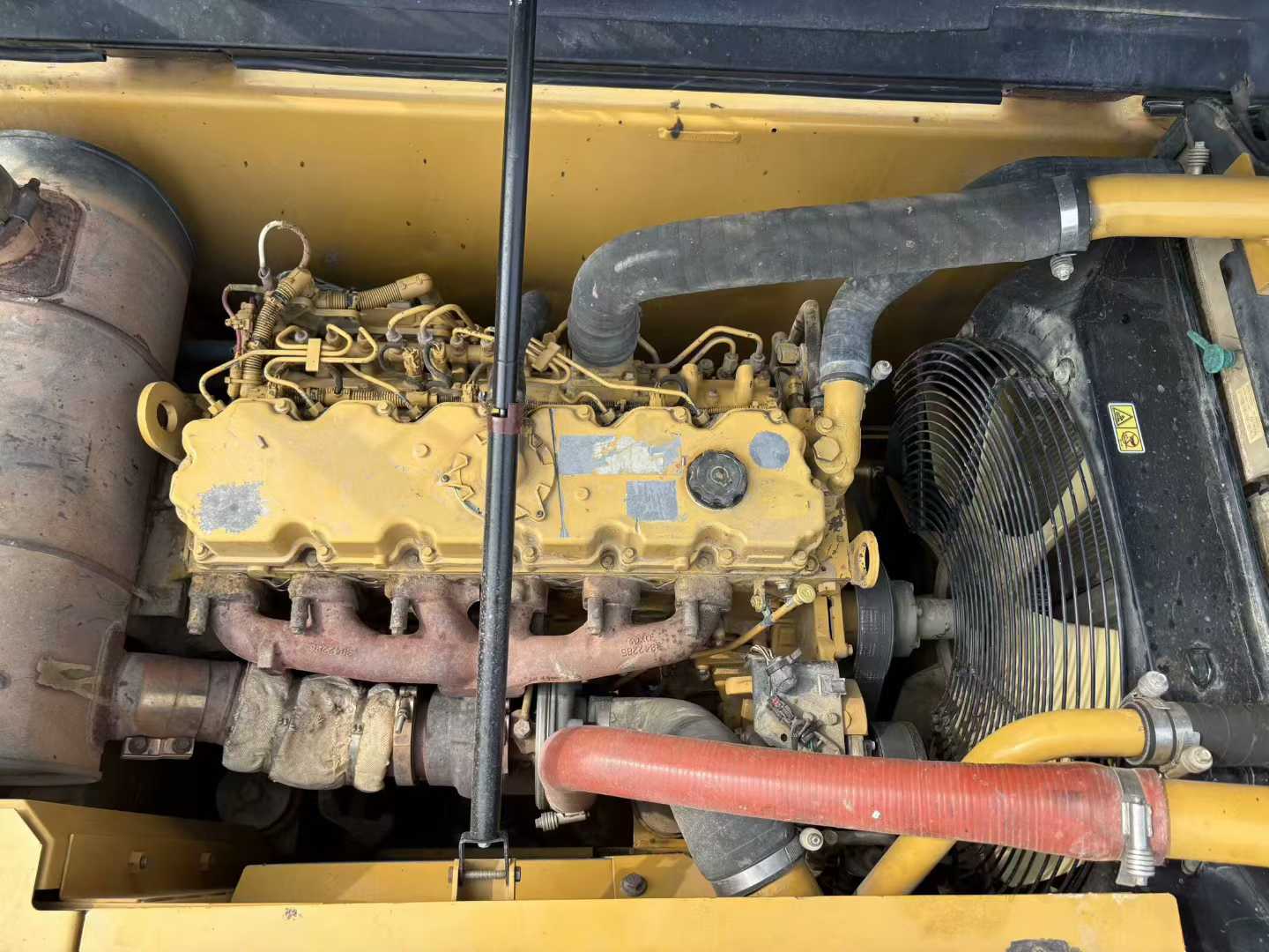 Used Caterpillar 323D2L Excavator 2017 Model / 8