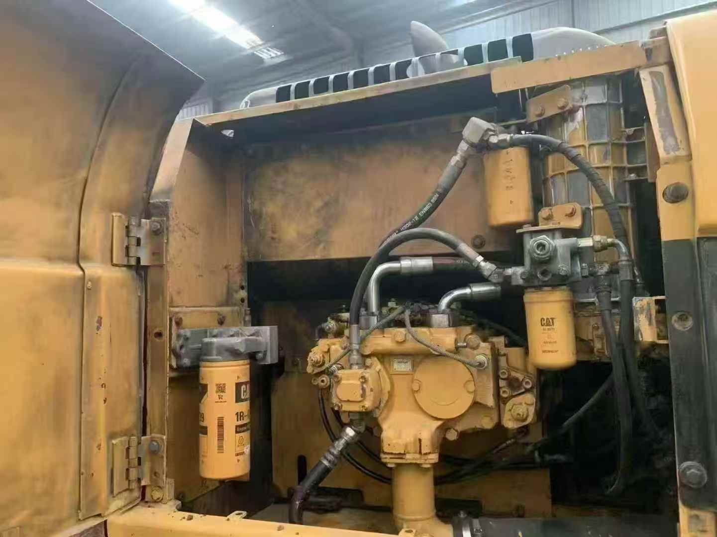 Buy Caterpillar 320D Used Excavator / 6 Used Caterpillar 320D Excavator 2011 Model / 6