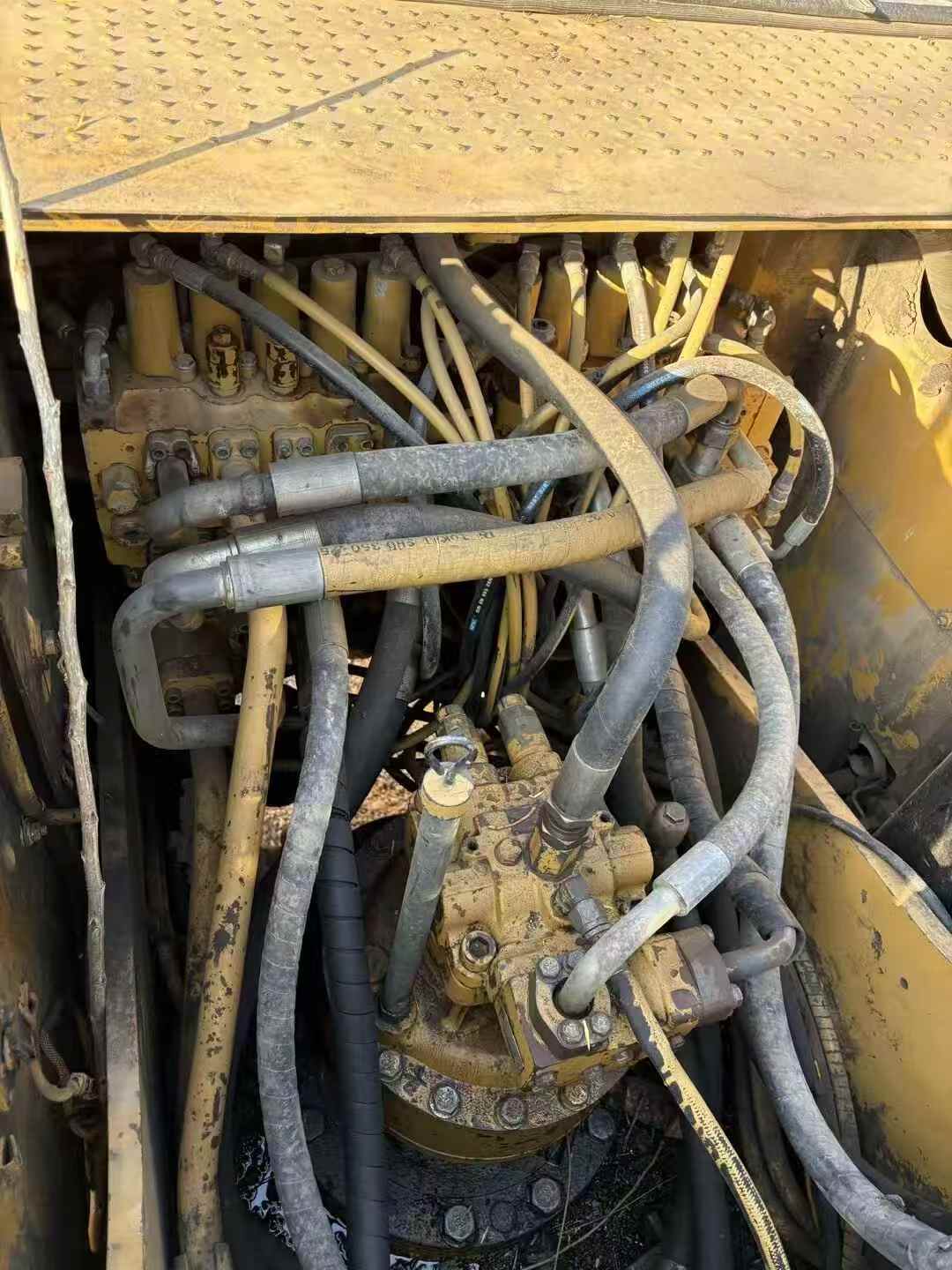 Used Caterpillar 320D Excavator 2011 Model / 6