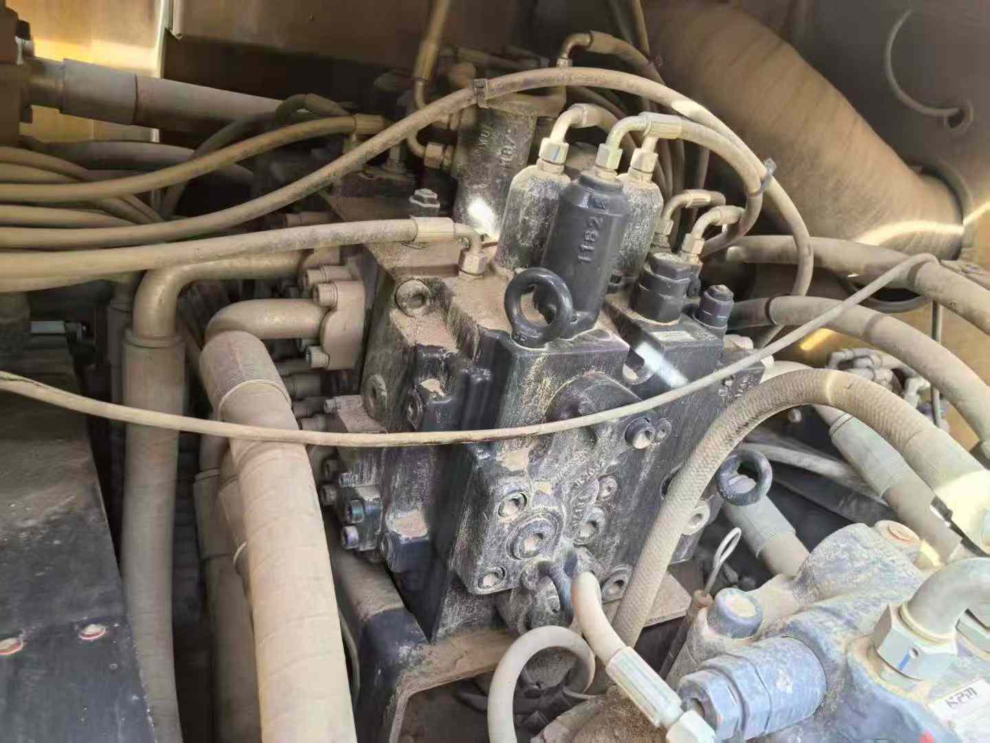 Used XCMG XE80 Excavator 2021 Model / 4