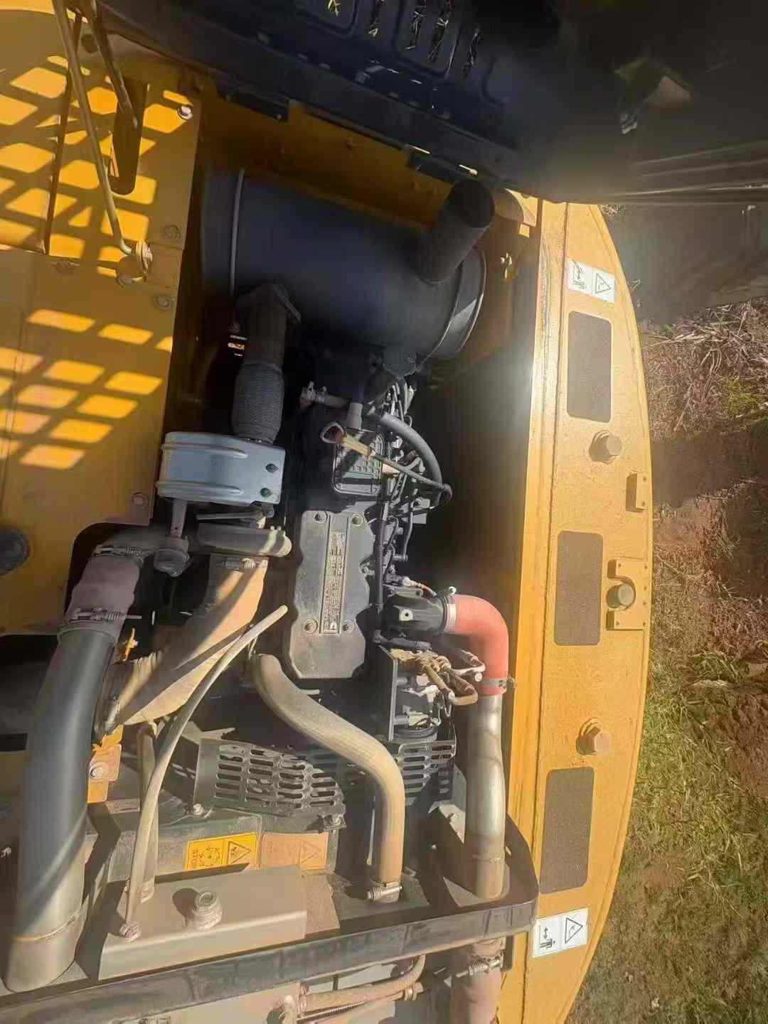 Used XCMG XE205GH Excavator 2021 Model / 3