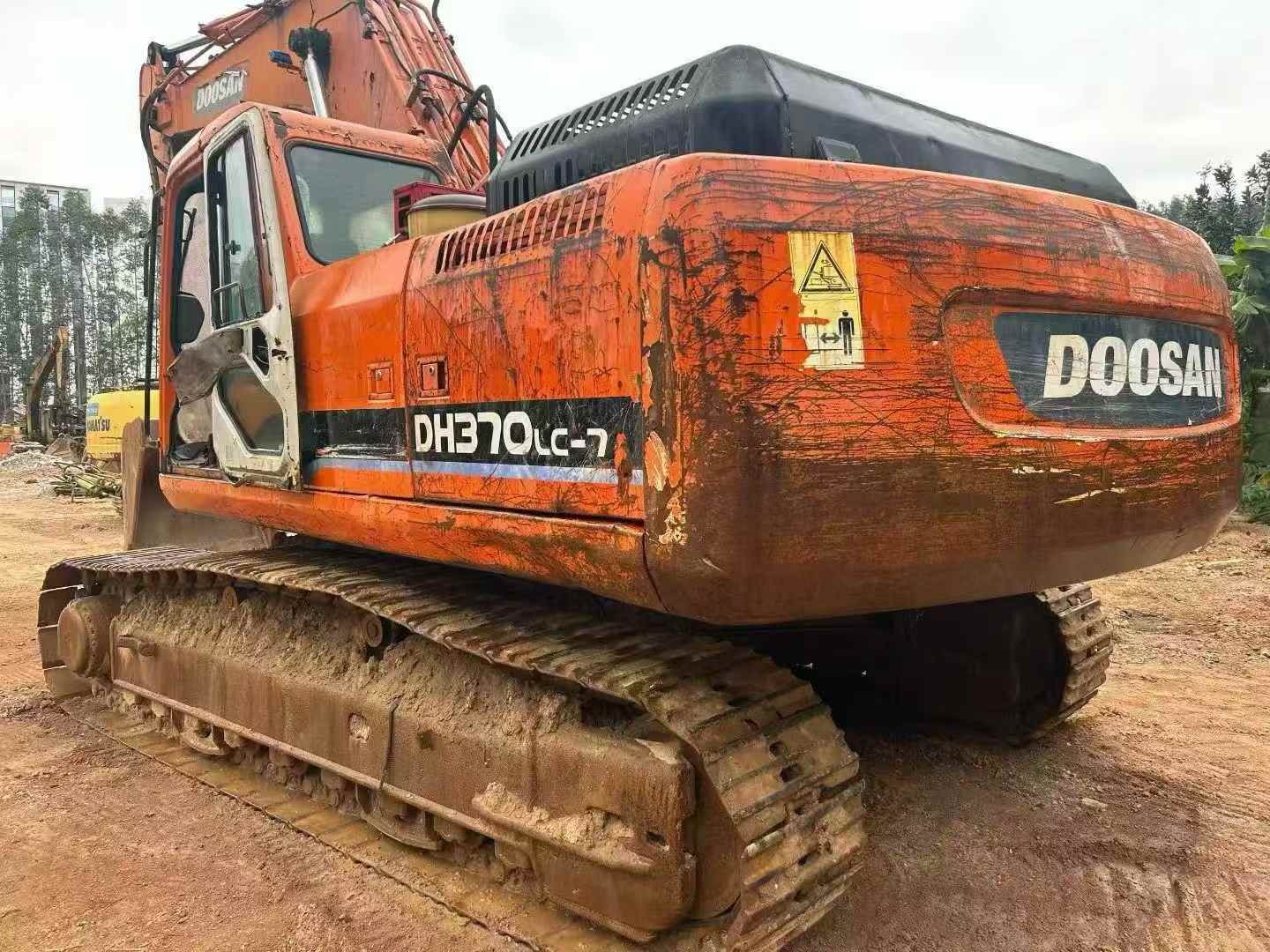 Used Doosan DL300 Excavator 2016 Model / 2