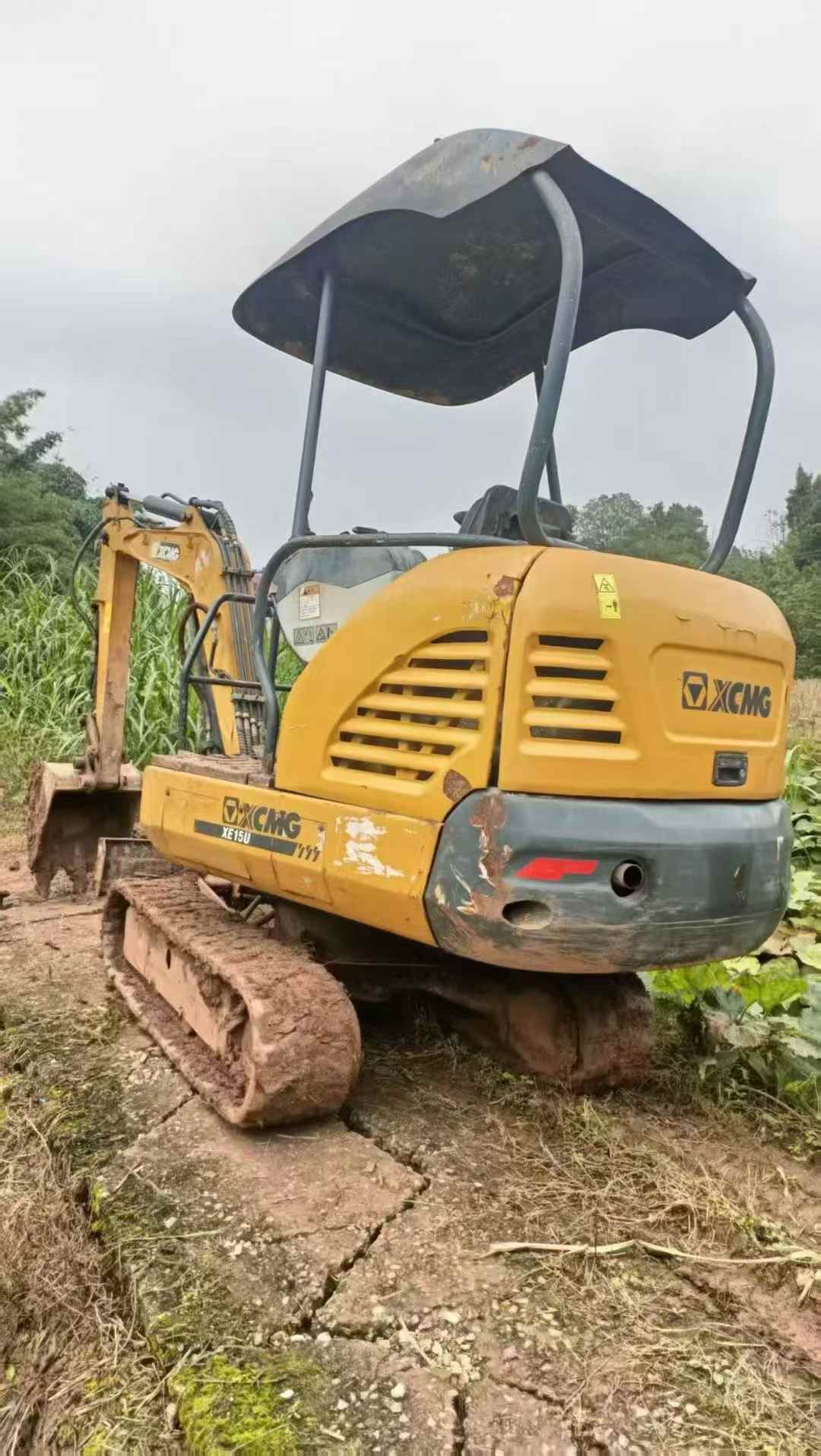 Buy XCMG XE15C Used Excavator / 4 Used XCMG XE15C Excavator 2021 Model / 4