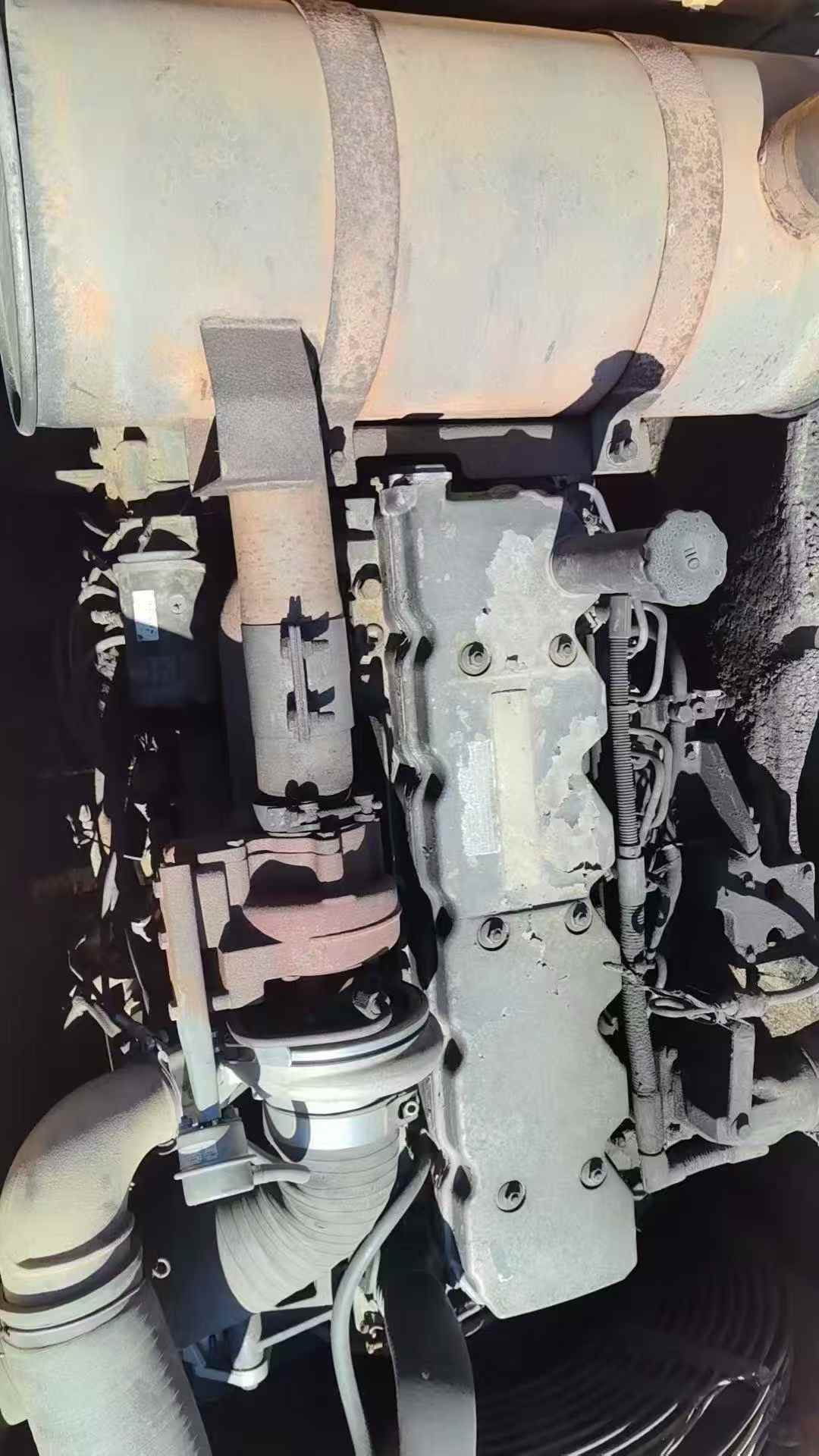 Used Hyundai HX305L Excavator 2016 Model / 3