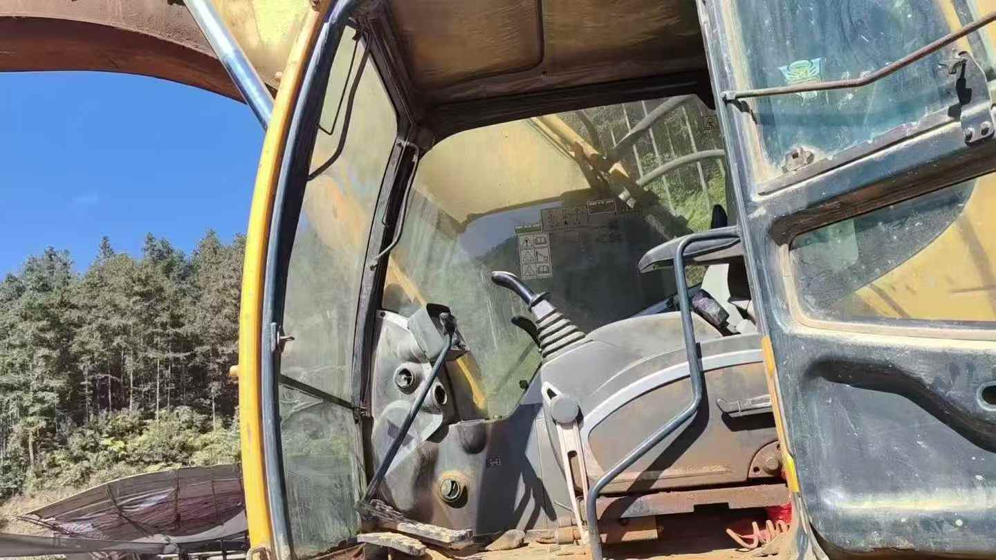 Used Hyundai HX305L Excavator 2016 Model / 5