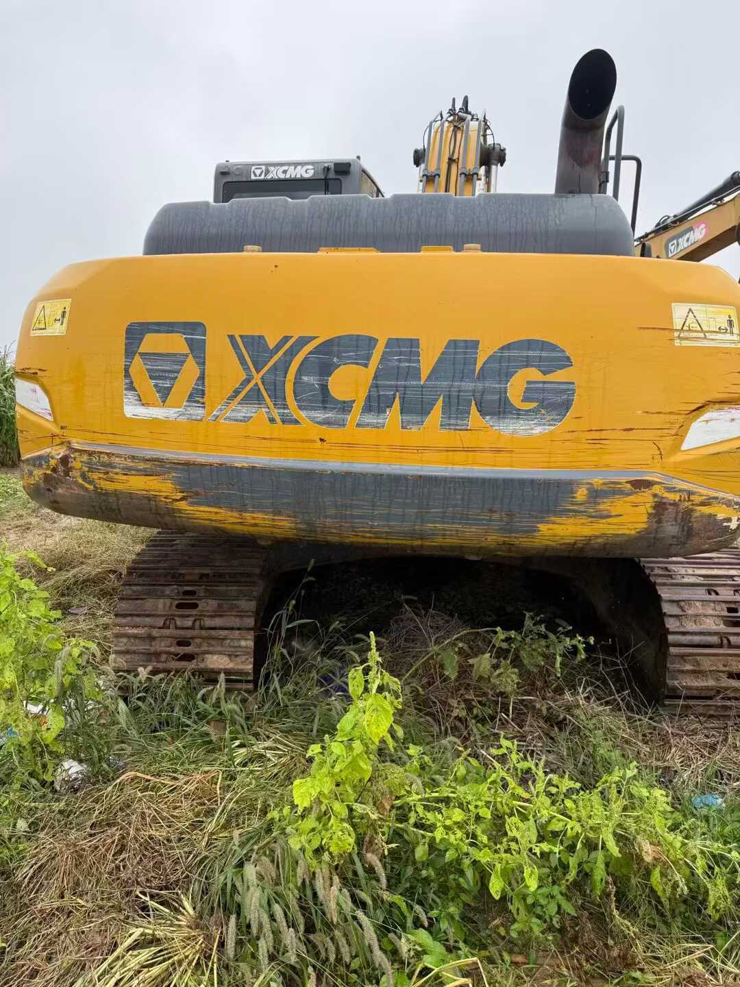 Used XCMG XE215 Excavator 2021 Model / 3