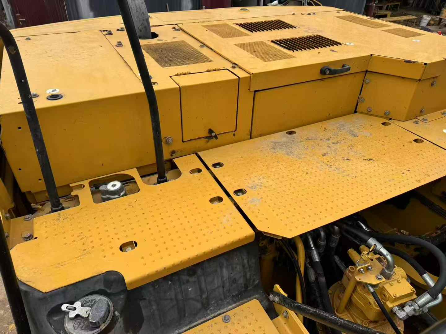 Used Caterpillar 330L Excavator 2019 Model / 7