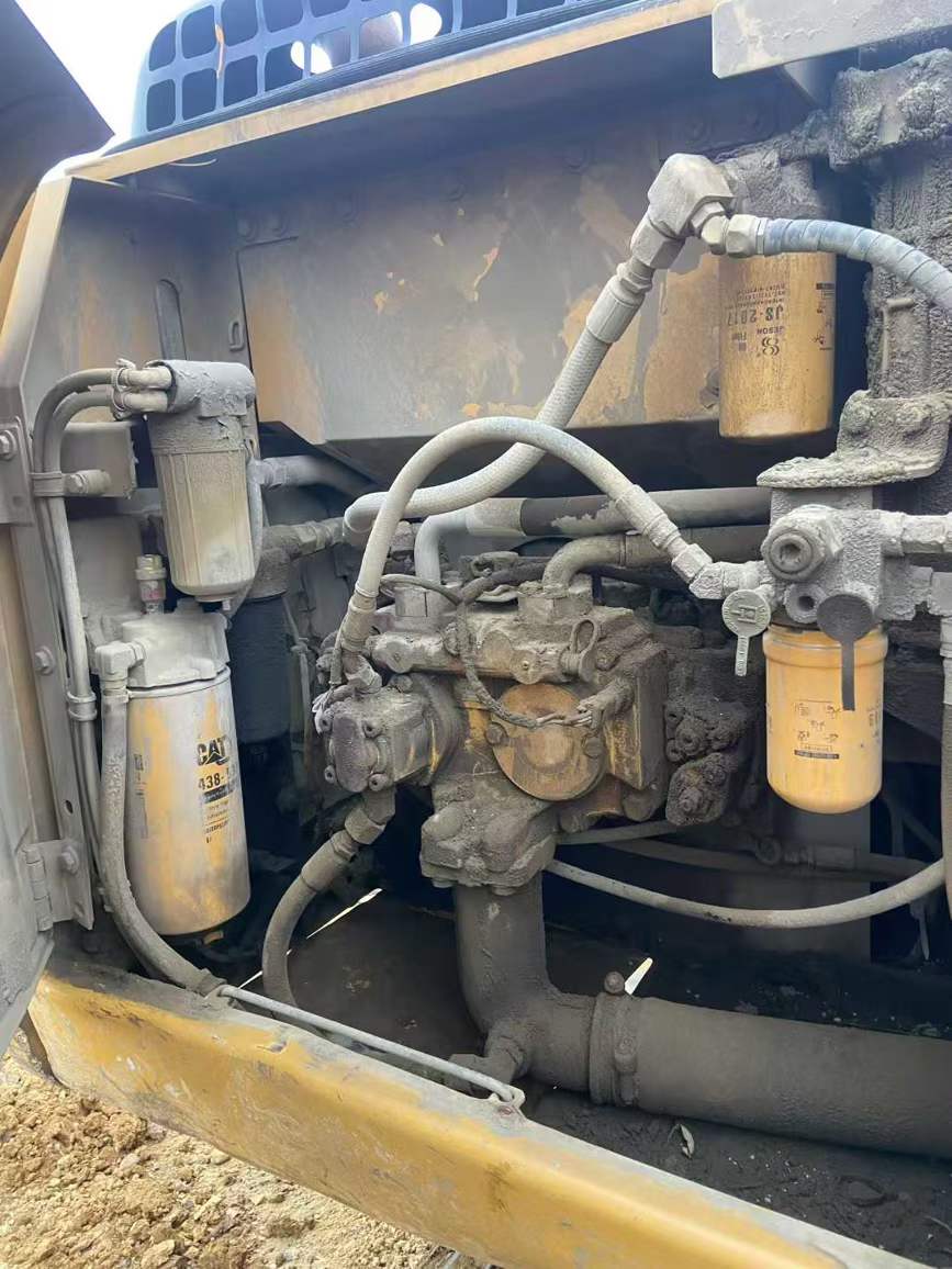 Used Caterpillar CT20 Excavator 2016 Model / 2