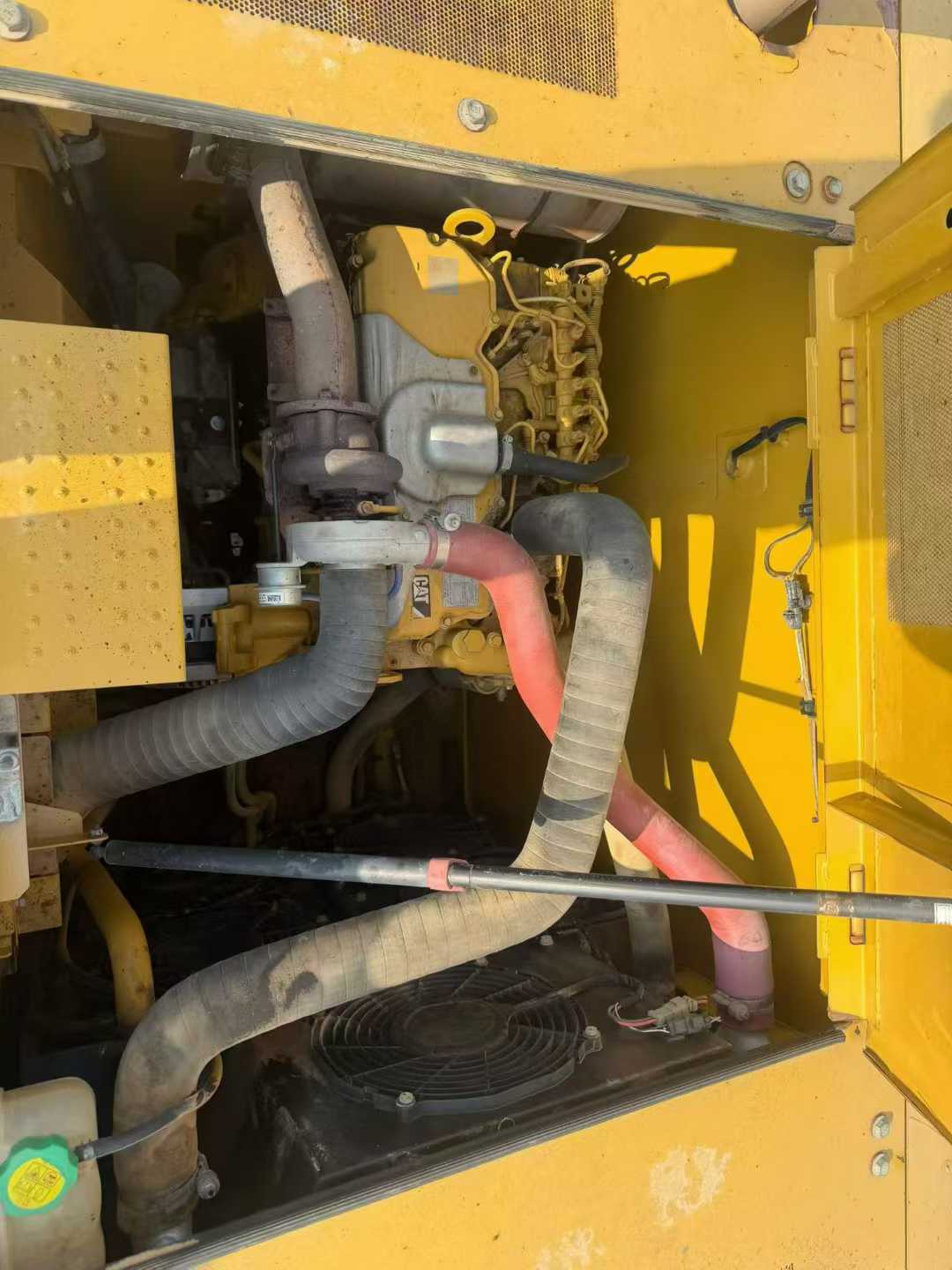 Used Caterpillar 320GC Excavator 2018 Model / 9