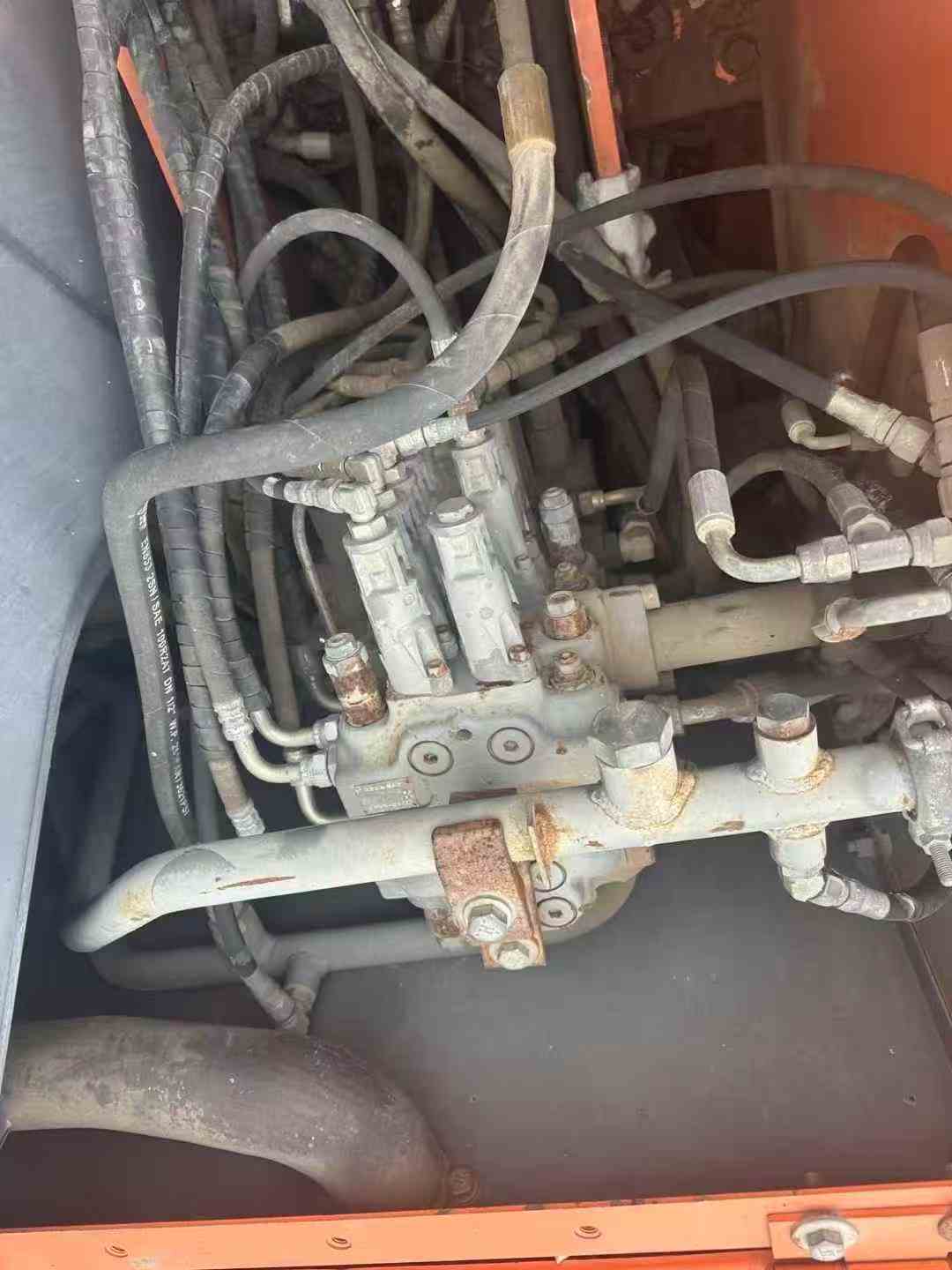 Used Hitachi ZX60 Excavator 2013 Model / 6