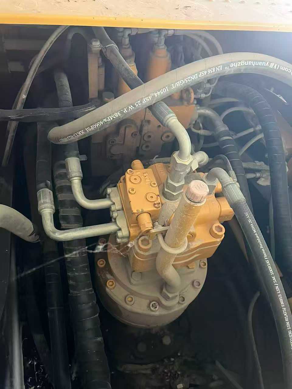 Used Sany SY245H Excavator 2016 Model / 3