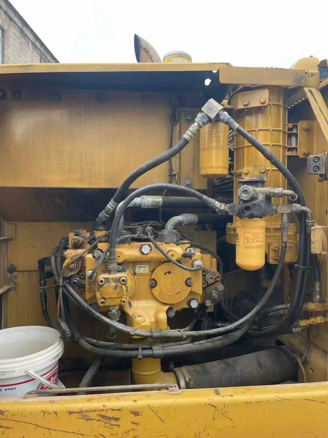 Used Caterpillar 320C Excavator 2016 Model / 3