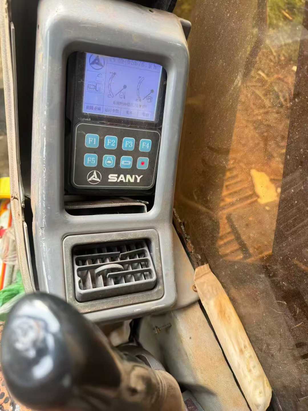 Used Sany SY75 Excavator 2016 Model / 4