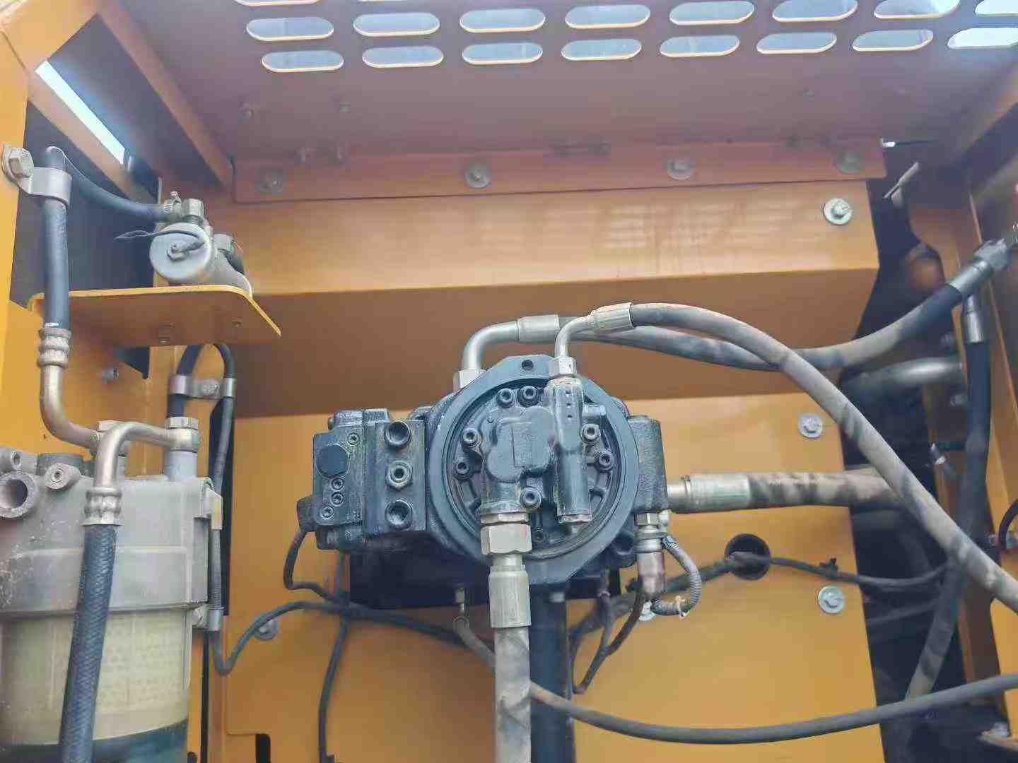 Used Sany SY245H Excavator 2021 Model / 5