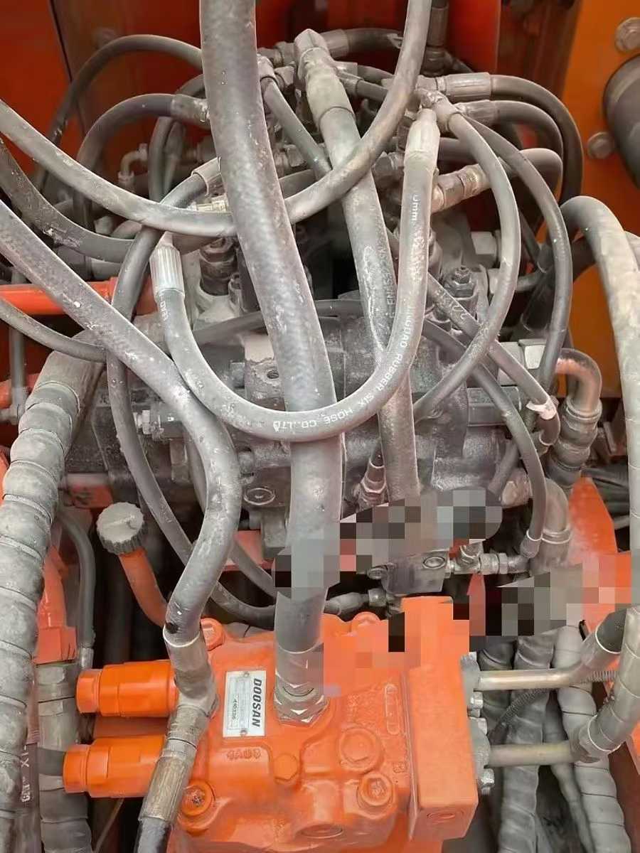 Used Doosan DX80 Excavator 2017 Model / 4