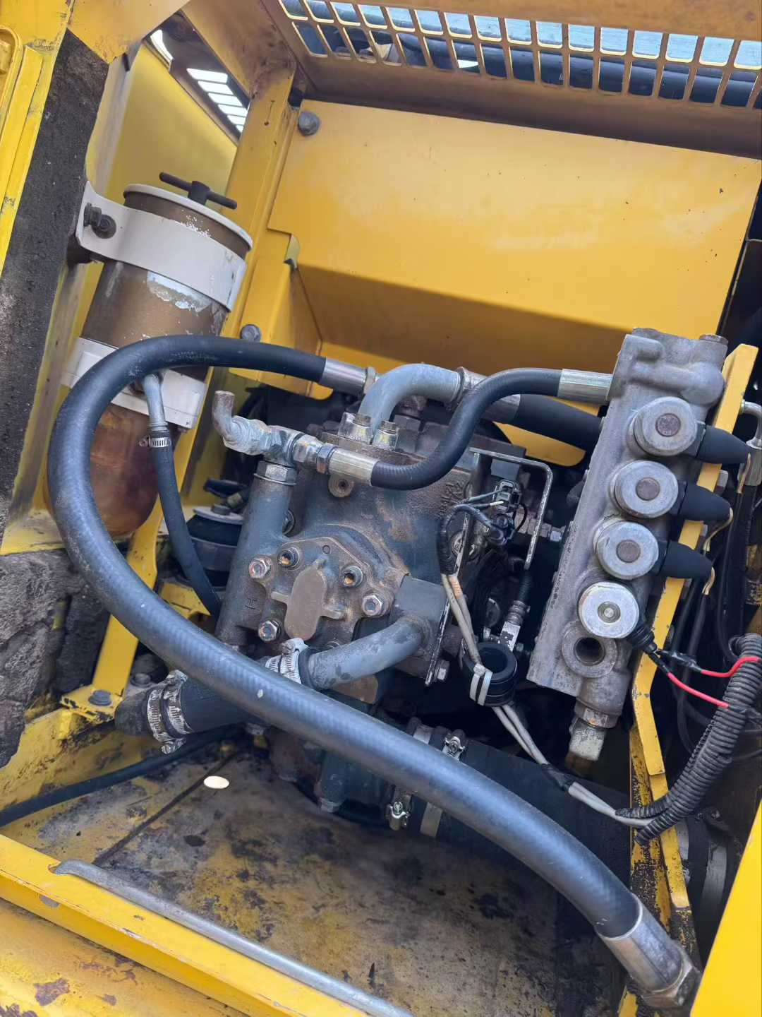 Used Komatsu PC120-6E Excavator 2016 Model / 7