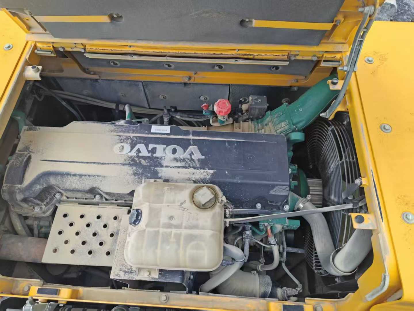 Buy Volvo ECR38 Used Excavator / 4 Used Volvo ECR38 Excavator 2020 Model / 4