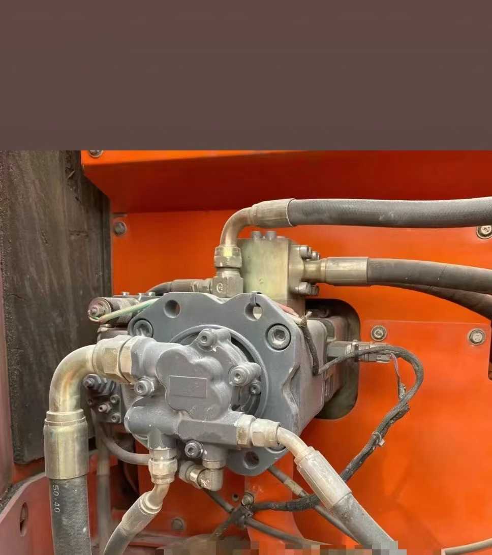 Used Doosan DX80 Excavator 2017 Model / 3