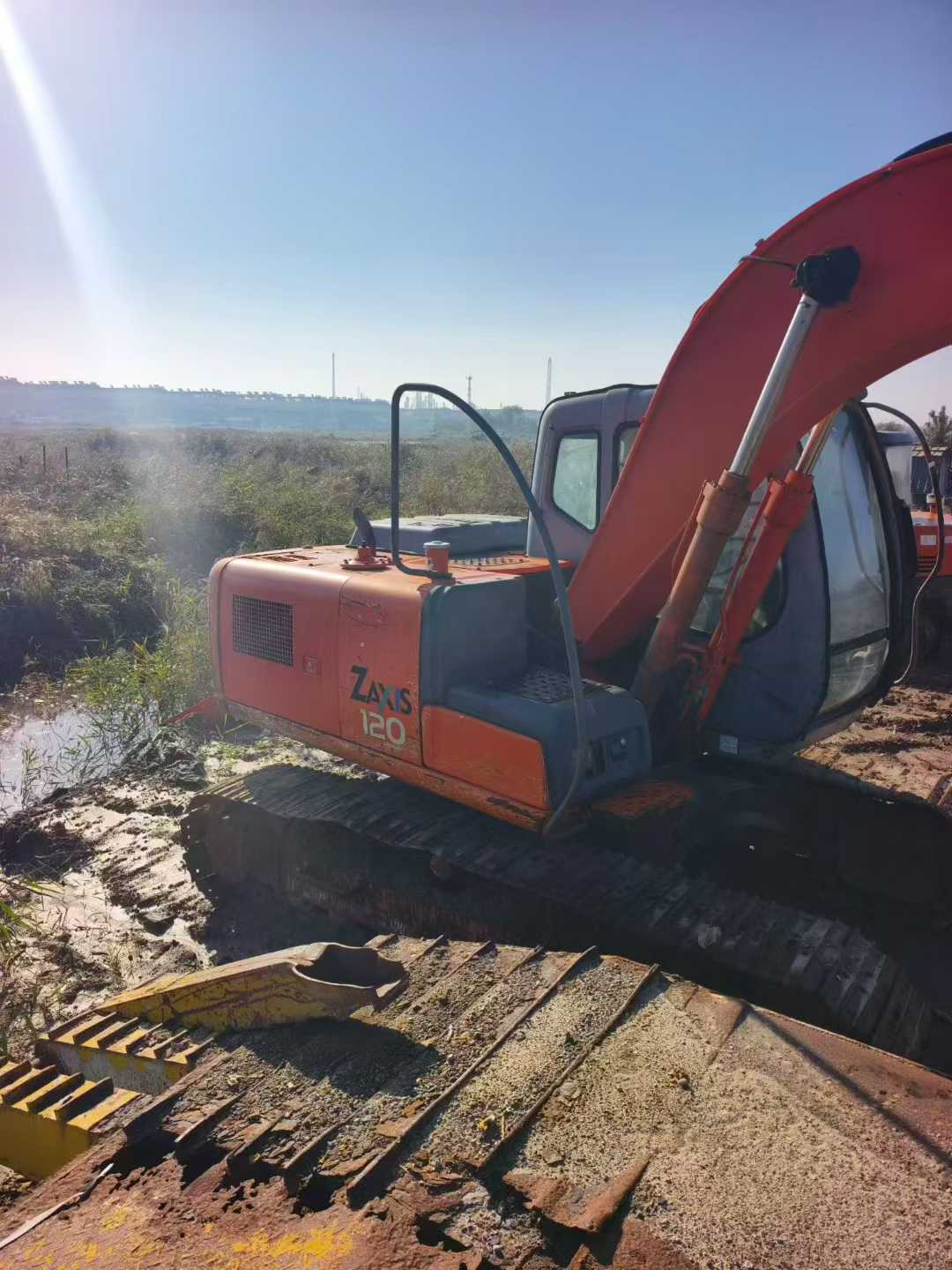 Used Hitachi ZX120 Excavator 2016 Model / 2