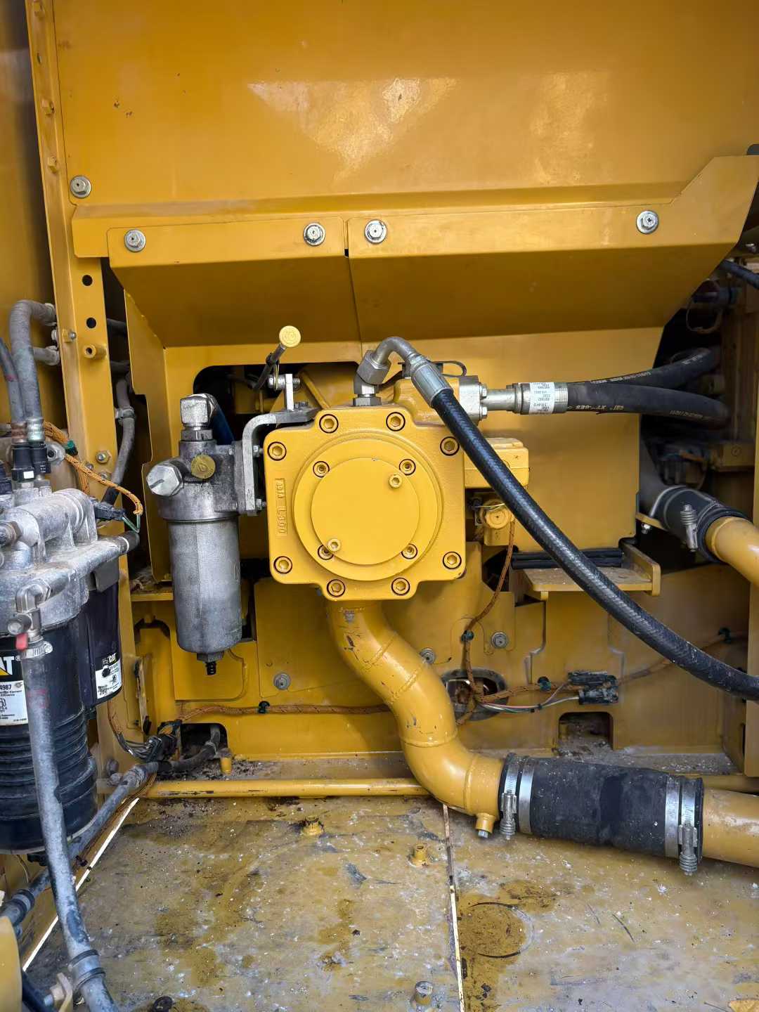 Used Caterpillar 320GC Excavator 2018 Model / 6